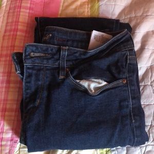 Levi’s jeans size 27
